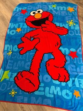 Sesame Street Elmo Throw Blanket - Red on Blue with Multicolor Stars